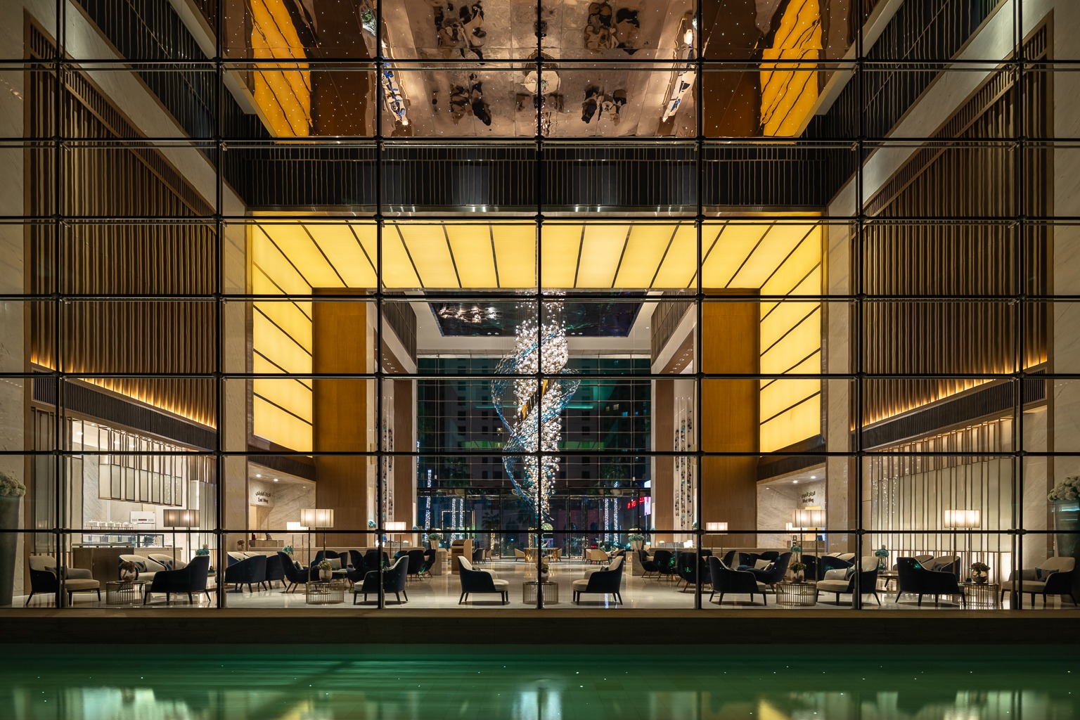 FIVE LUXE Hotel Dubai